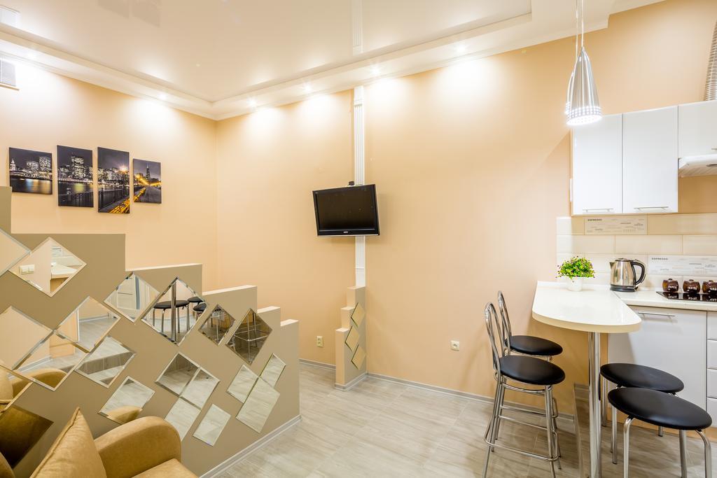 Avangard Studio Apartment Leópolis Exterior foto